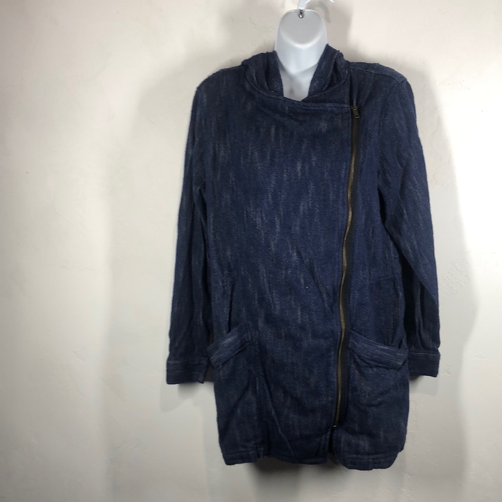 Cabi 5100 adventure anorak hooded chambray jacket size medium